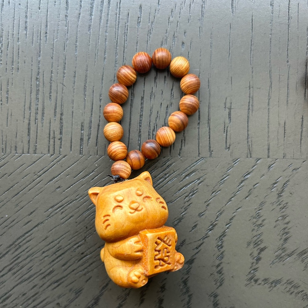 (ONE) Sandalwood keychain - Picture 4 of 4